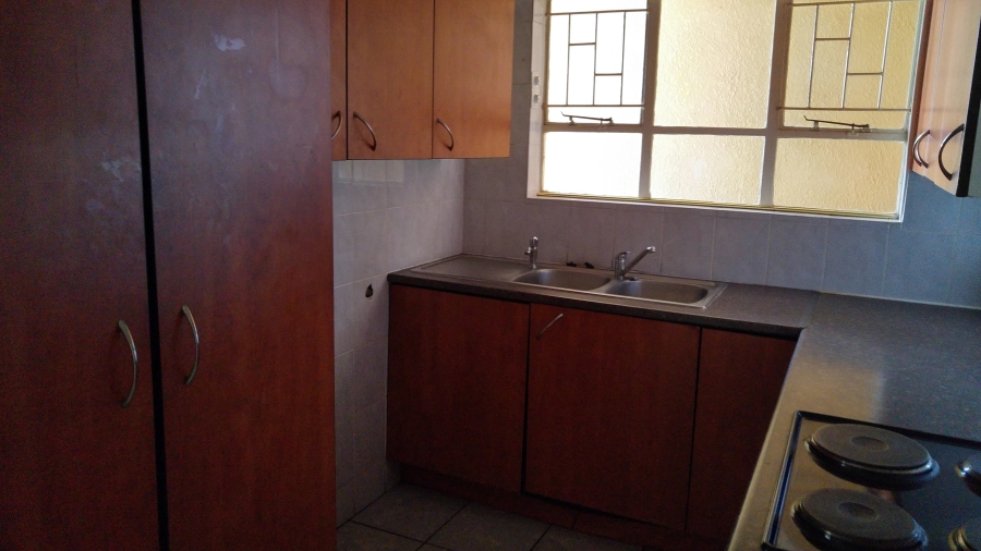 2 Bedroom Property for Sale in Potchefstroom North West